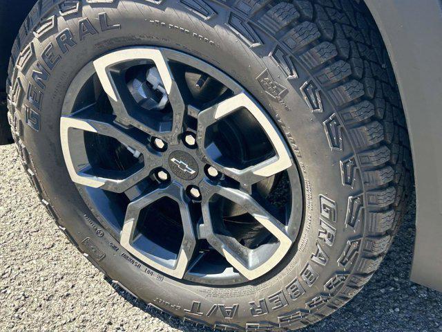 new 2026 Chevrolet Equinox car, priced at $35,600