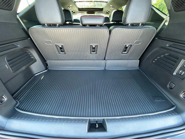 new 2026 Chevrolet Traverse car, priced at $57,715