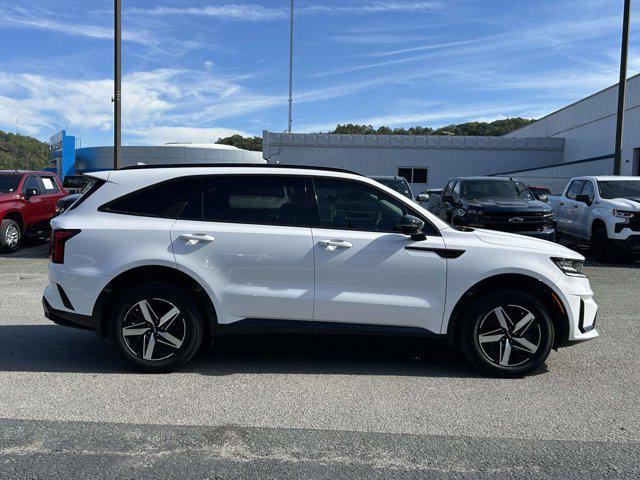 used 2023 Kia Sorento car, priced at $24,995