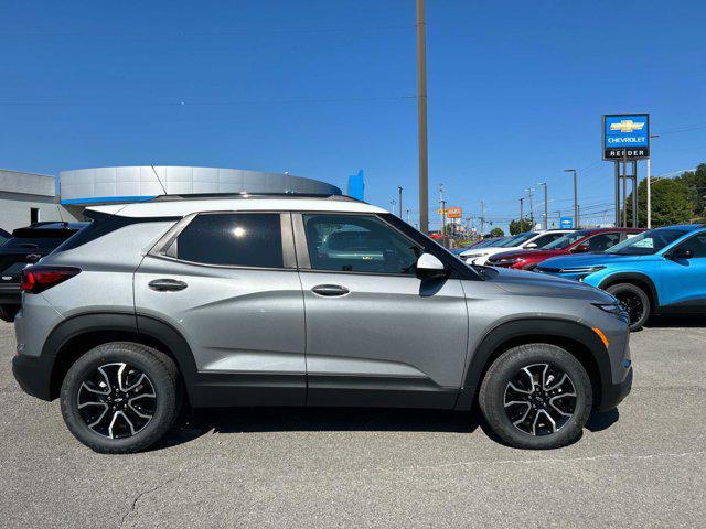 new 2025 Chevrolet TrailBlazer car, priced at $29,575