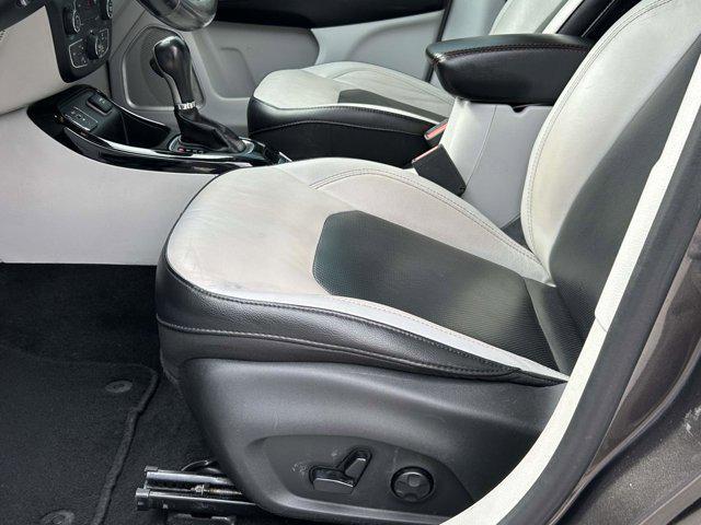 used 2019 Jeep Compass car, priced at $13,995