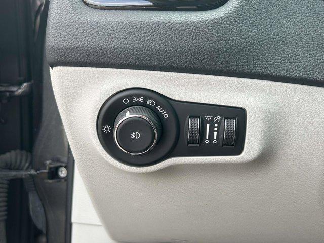 used 2019 Jeep Compass car, priced at $13,995