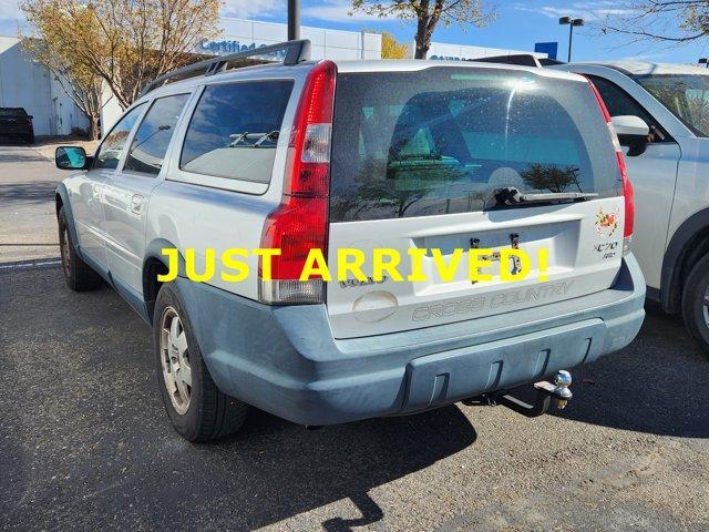 used 2004 Volvo XC70 car