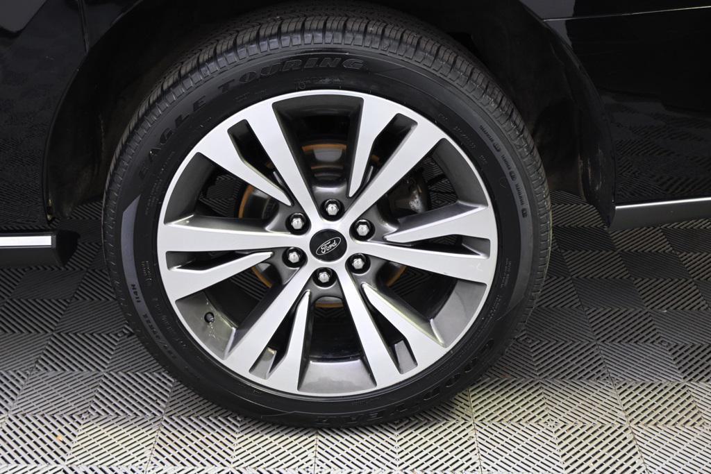 used 2020 Ford Expedition Max car, priced at $31,998