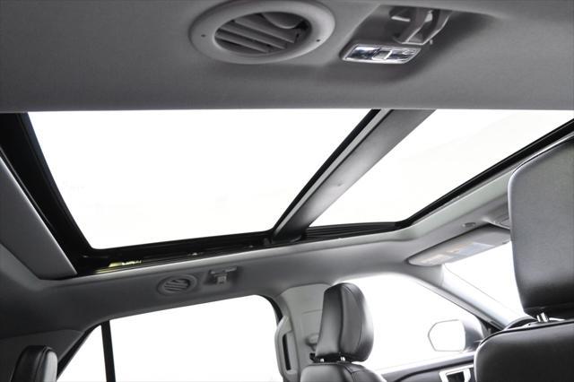 used 2022 Ford Explorer car, priced at $31,000
