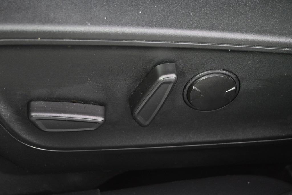 used 2022 Ford Escape car, priced at $22,343