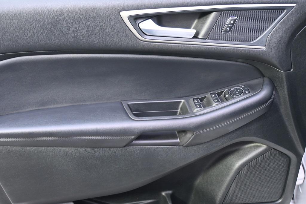 used 2023 Ford Edge car, priced at $22,899