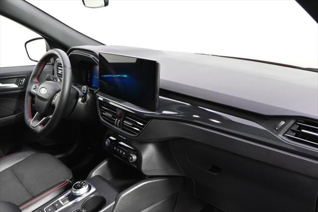 new 2025 Ford Escape car, priced at $35,300