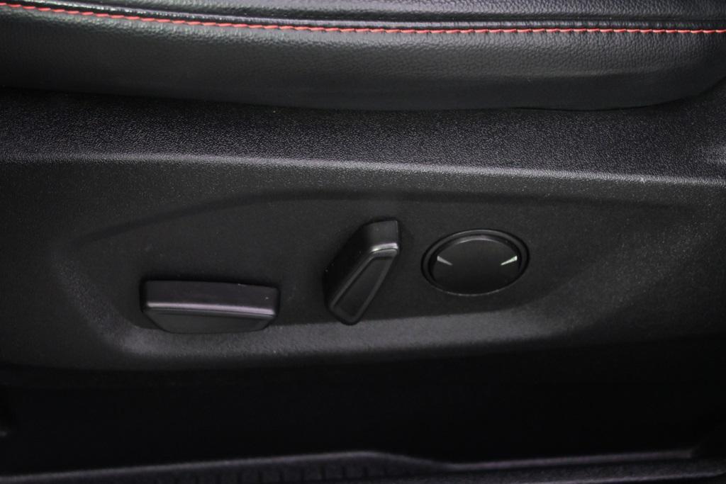 used 2024 Ford Edge car, priced at $27,498