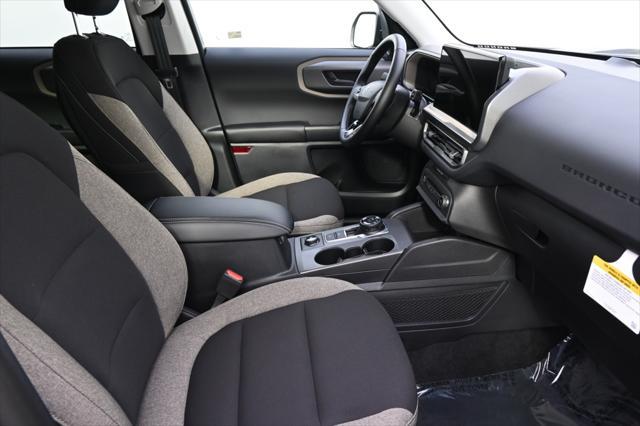 new 2025 Ford Bronco Sport car, priced at $33,335