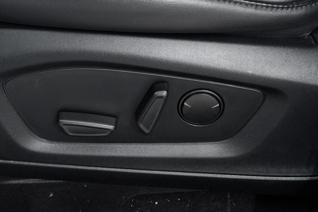 used 2022 Ford Explorer car, priced at $30,985