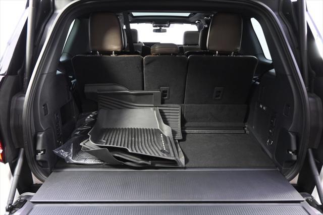 new 2025 Ford Expedition car, priced at $87,845