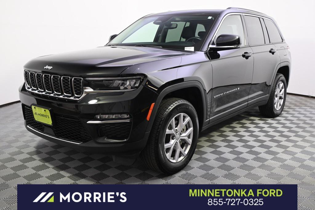 used 2022 Jeep Grand Cherokee car, priced at $29,798