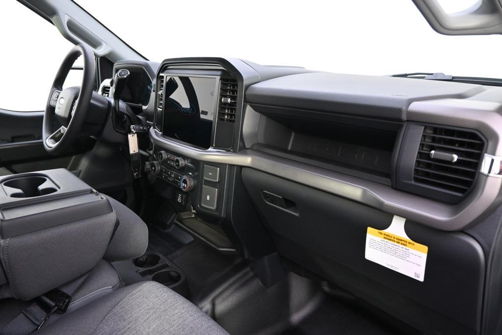 new 2025 Ford F-150 car, priced at $41,704