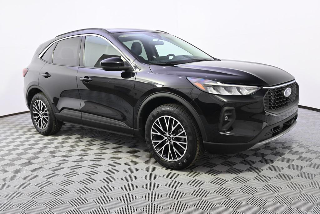 used 2024 Ford Escape PHEV car, priced at $25,300