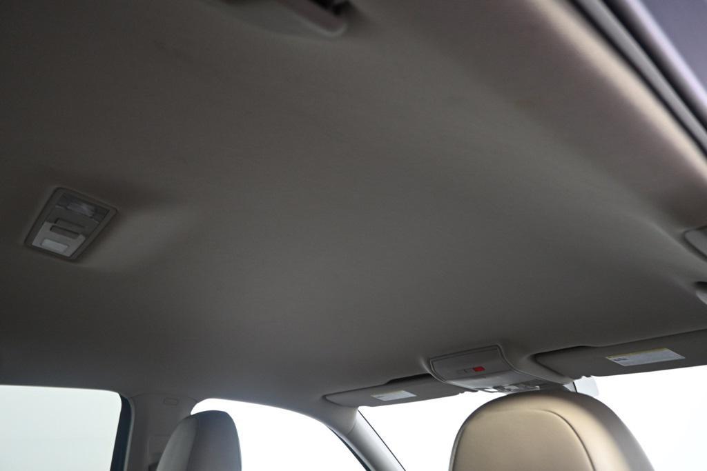 used 2018 Volkswagen Atlas car, priced at $15,798