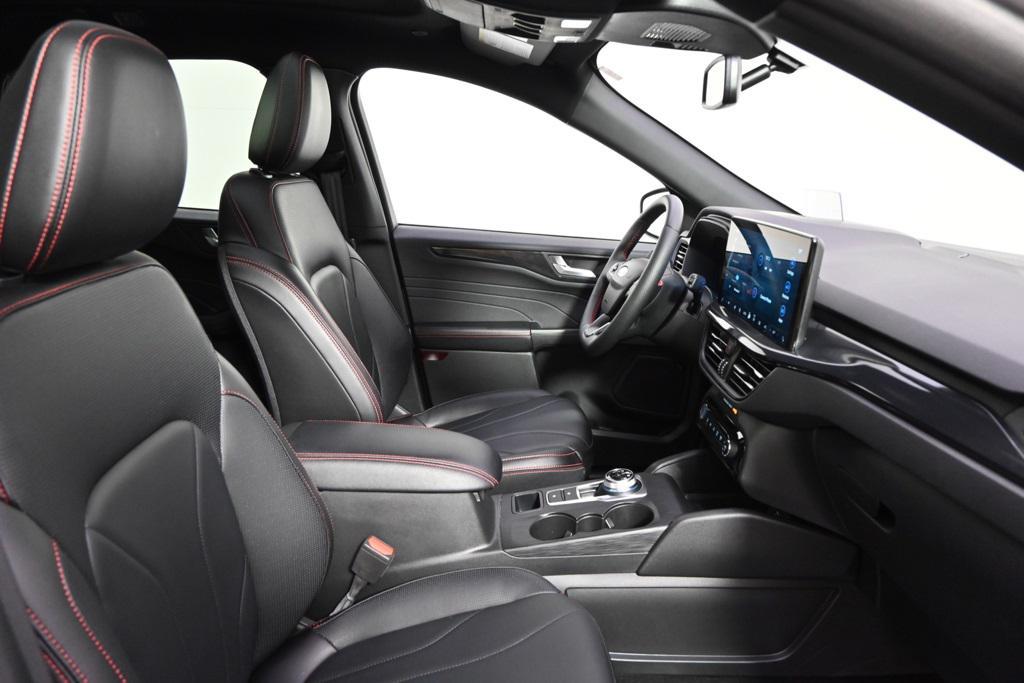 new 2025 Ford Escape car, priced at $37,975