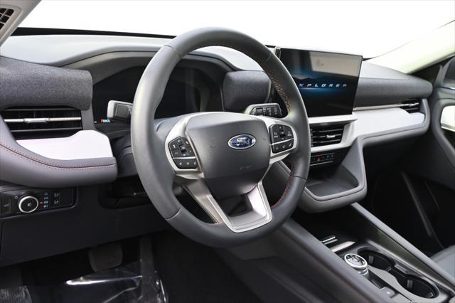 new 2025 Ford Explorer car, priced at $45,249