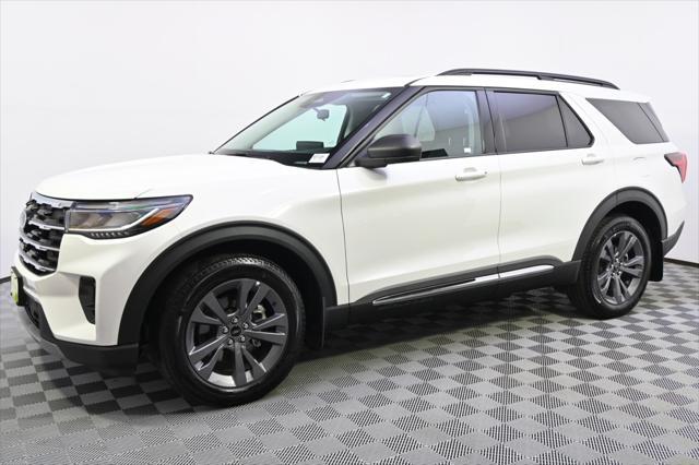 new 2025 Ford Explorer car, priced at $45,249