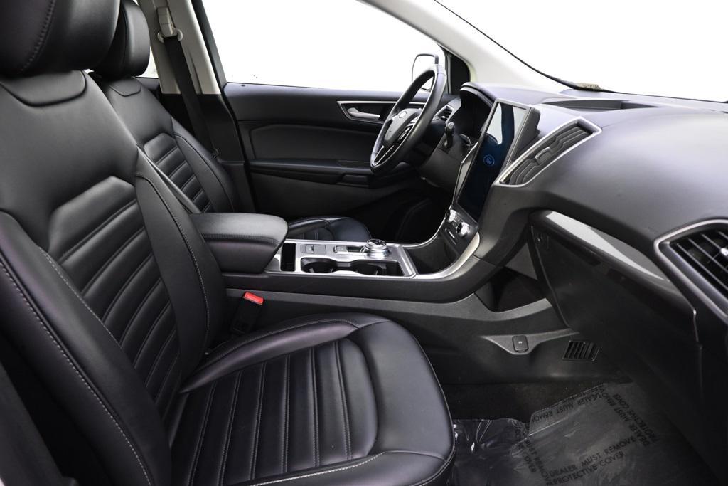 used 2024 Ford Edge car, priced at $21,998