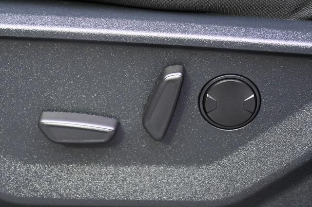new 2025 Ford F-150 car, priced at $59,072