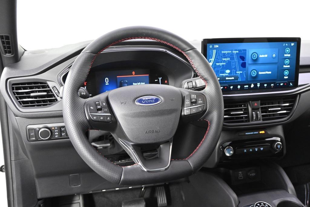 new 2025 Ford Escape car, priced at $30,452