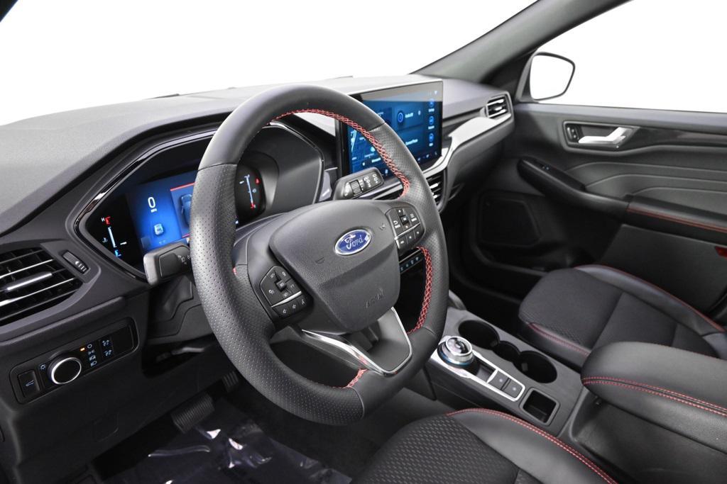 new 2025 Ford Escape car, priced at $30,452
