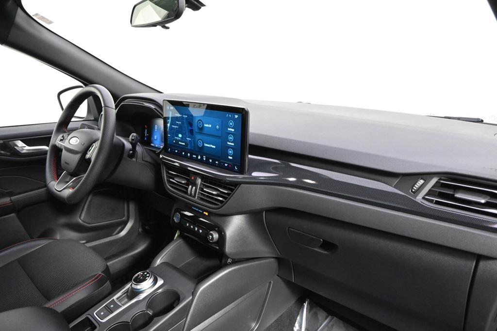 new 2025 Ford Escape car, priced at $30,452