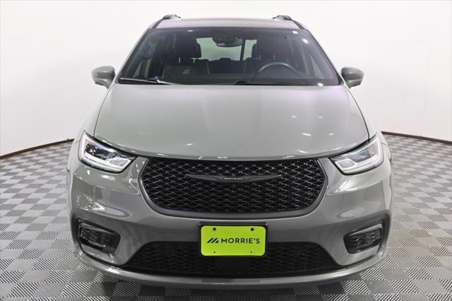 used 2021 Chrysler Pacifica car, priced at $32,165