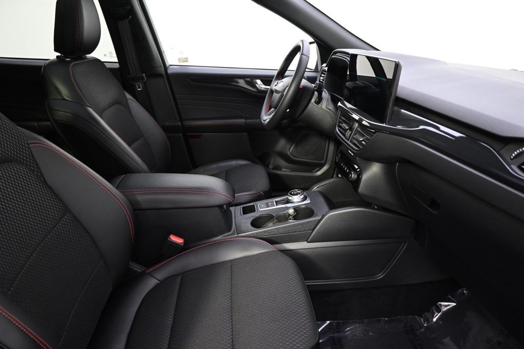 new 2025 Ford Escape car, priced at $32,555
