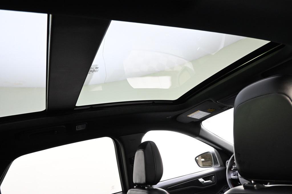 used 2023 Ford Escape car, priced at $22,267