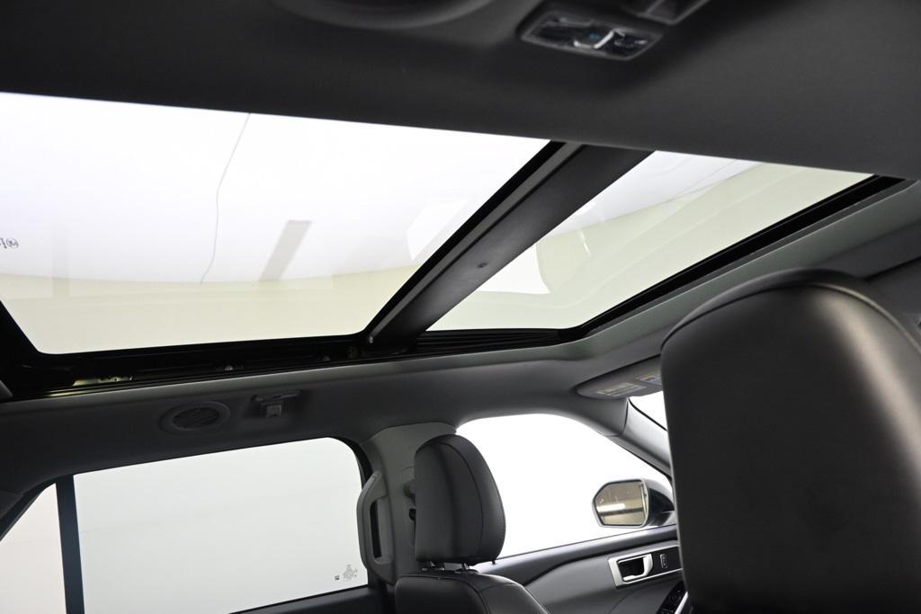 used 2023 Ford Explorer car, priced at $34,498