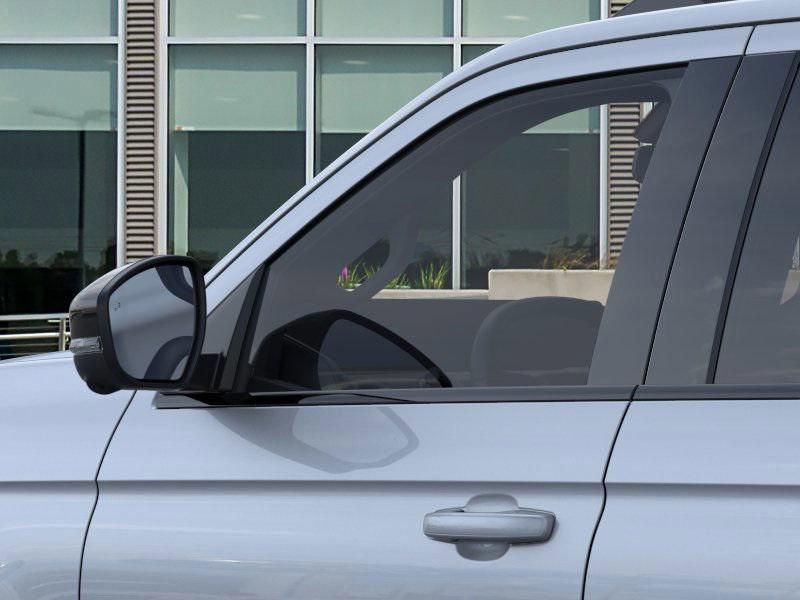 new 2025 Ford Expedition car, priced at $85,725