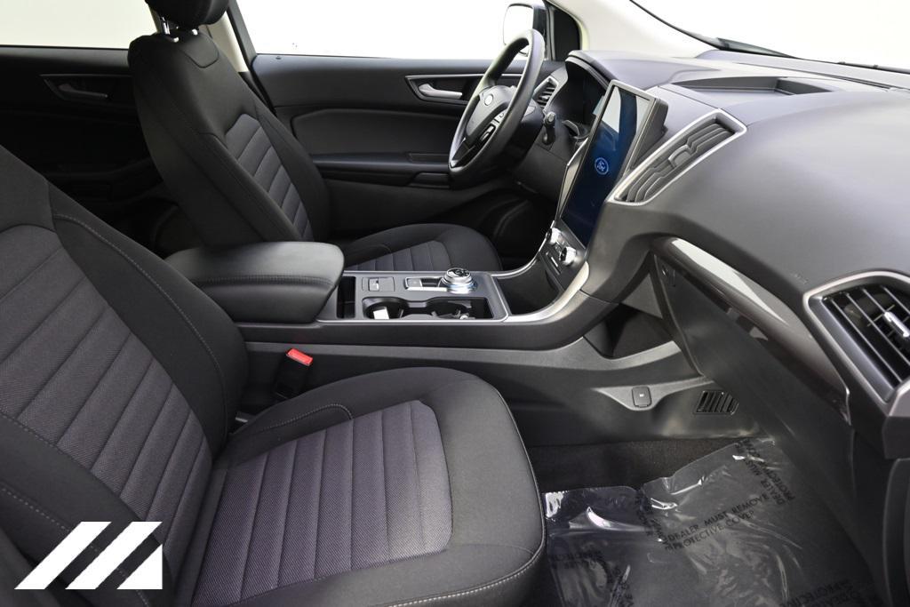 new 2024 Ford Edge car, priced at $36,553