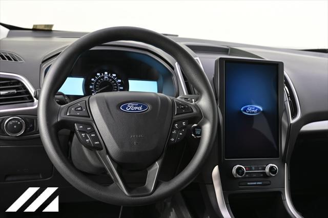 new 2024 Ford Edge car, priced at $30,888