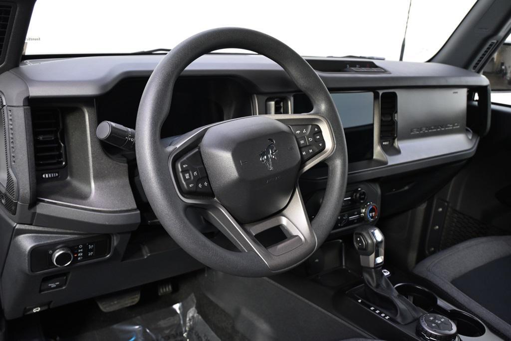 new 2025 Ford Bronco car, priced at $34,510
