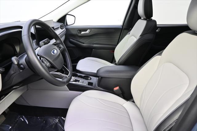 new 2025 Ford Escape car, priced at $39,885
