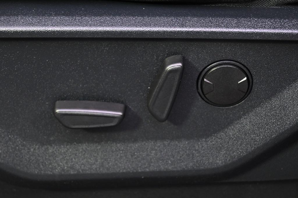 used 2022 Ford F-150 car, priced at $38,495