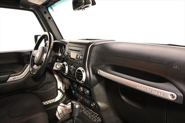 used 2015 Jeep Wrangler Unlimited car, priced at $18,498
