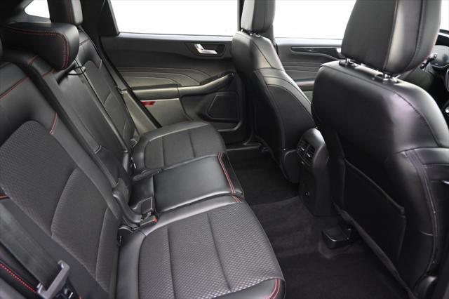 new 2025 Ford Escape car, priced at $35,998