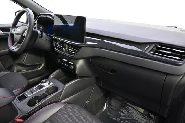 new 2025 Ford Escape car, priced at $35,998