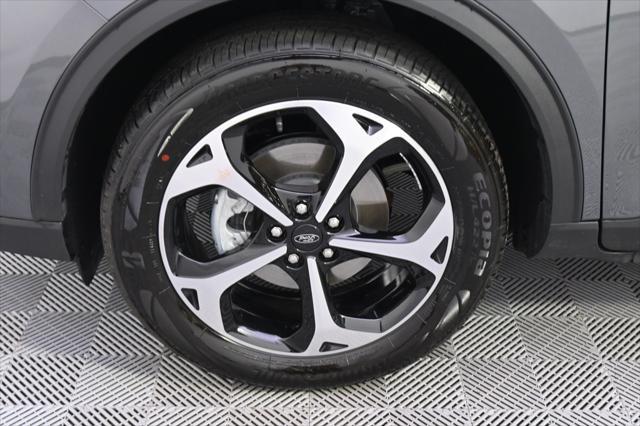 new 2025 Ford Escape car, priced at $35,998
