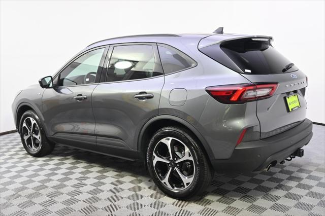 new 2025 Ford Escape car, priced at $35,998