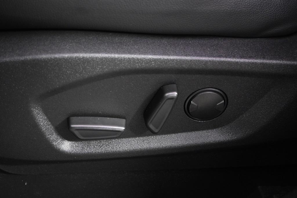 used 2022 Ford Edge car, priced at $23,497