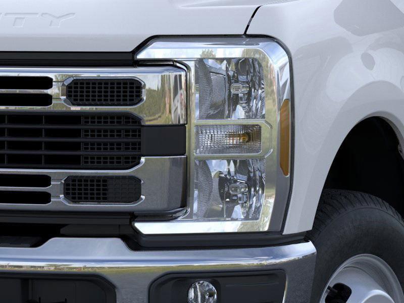 new 2025 Ford F-350 car, priced at $74,015