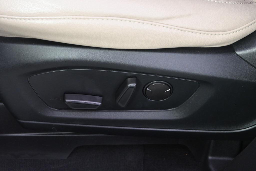 used 2022 Ford Explorer car, priced at $33,705