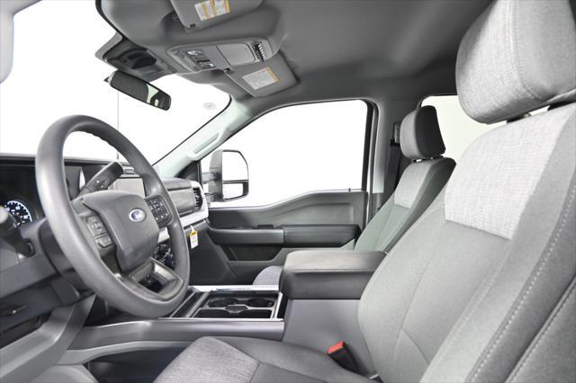 new 2024 Ford F-250 car, priced at $54,989