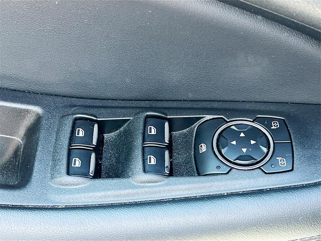 used 2024 Ford Edge car, priced at $20,998