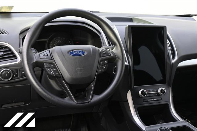 new 2024 Ford Edge car, priced at $32,444