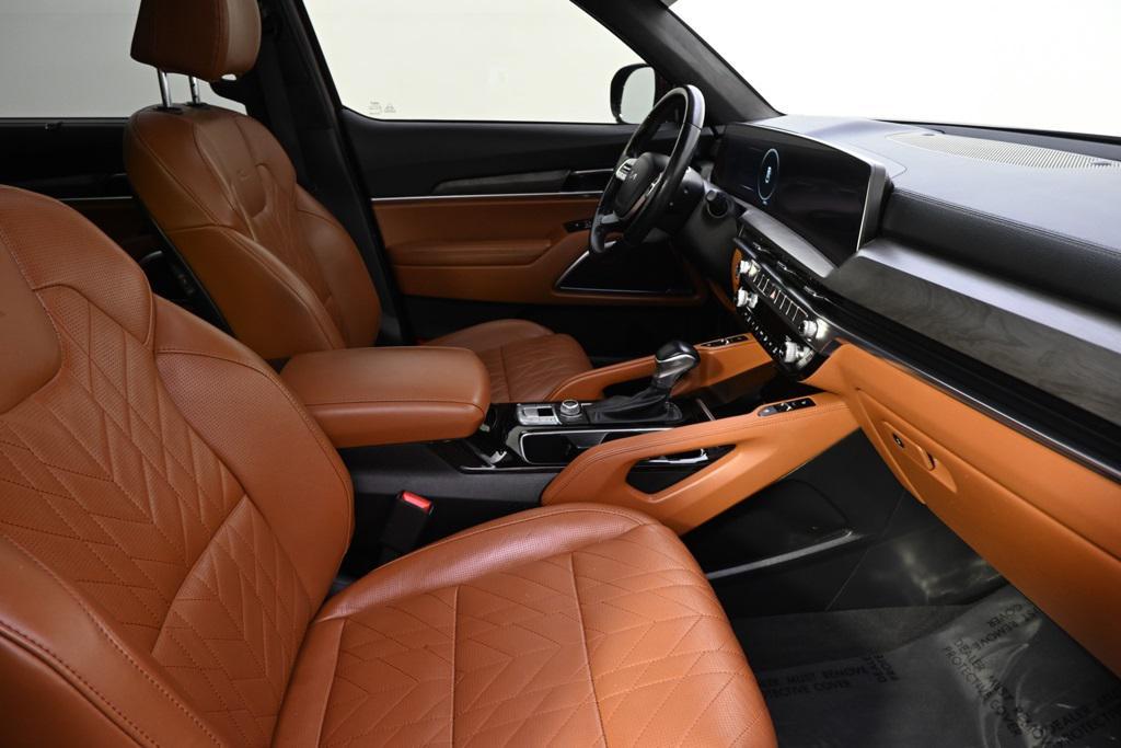 used 2024 Kia Telluride car, priced at $42,809